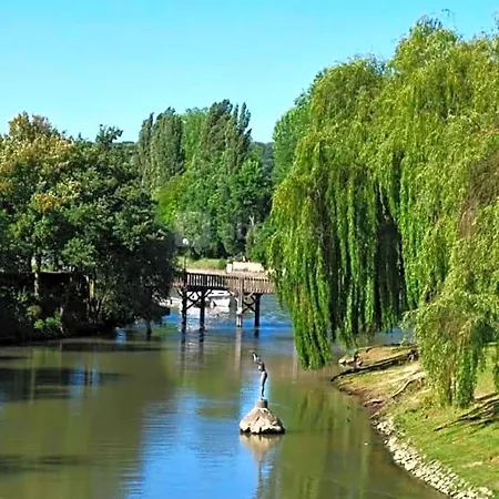 Sur La Route Des Peintres Bed & Breakfast Champagne-sur-Oise